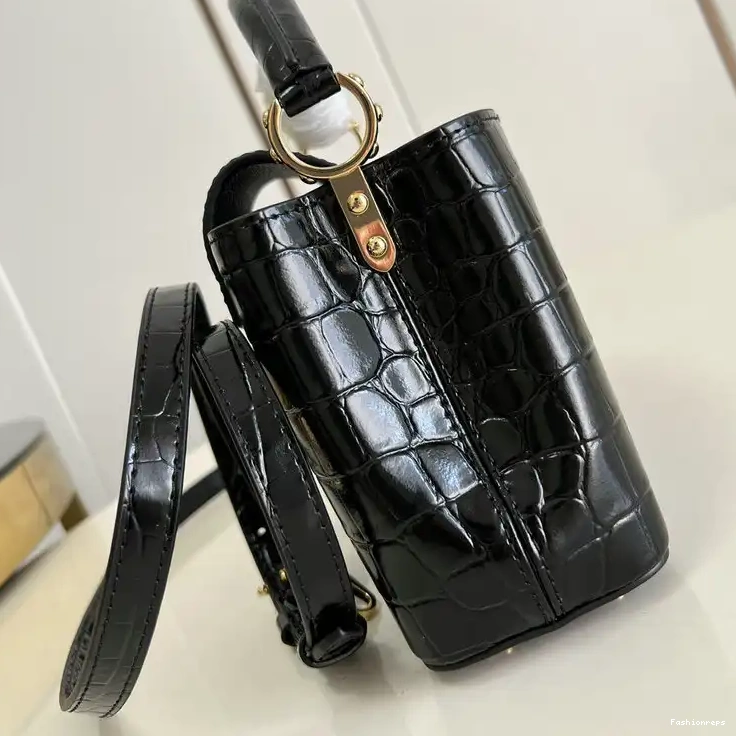 Fashionreps Bag LV 2204YA0076 0516